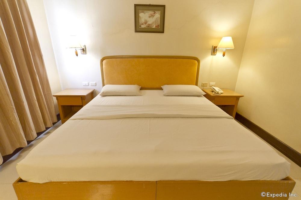 Hotel Diplomat 2*