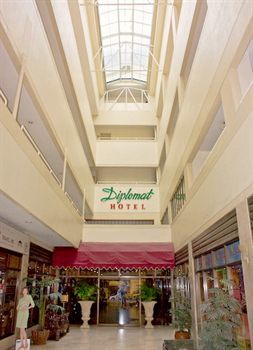 Diplomat Hotel